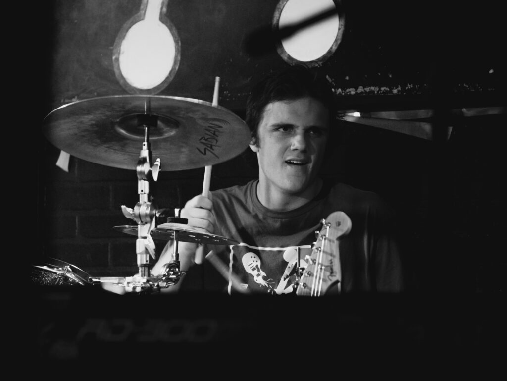 Donna Drive Drummer Max